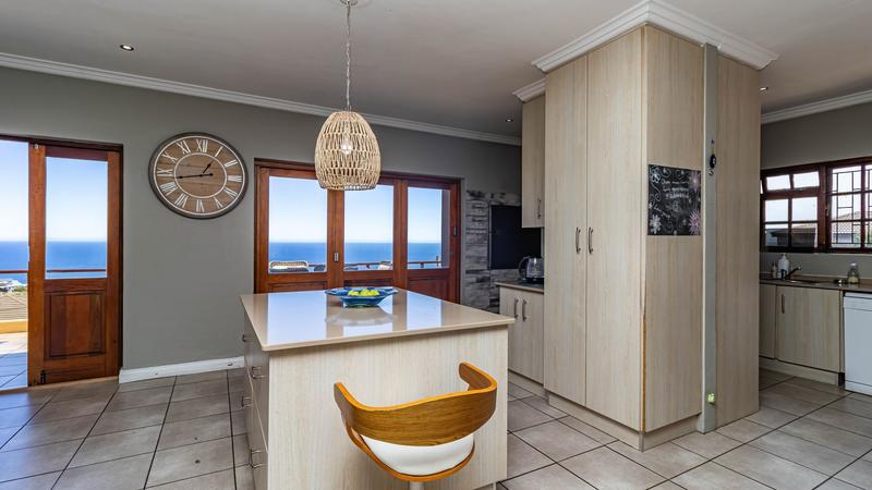 7 Bedroom Property for Sale in Dana Bay Western Cape
